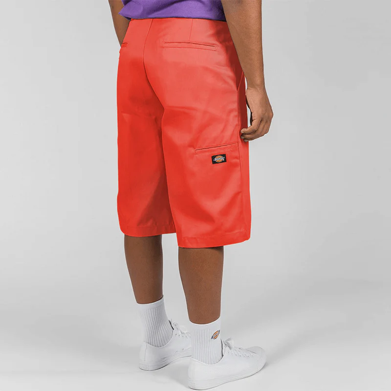 42283 13 INCH LOOSE FIT MULTI POCKET WORK SHORT - RED - Image 3
