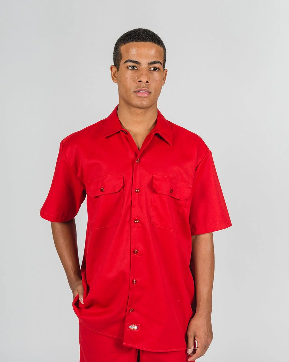 DICKIES –1574 SHORT SLEEVE WORK SHIRT - ENGLISH RED - Image 2