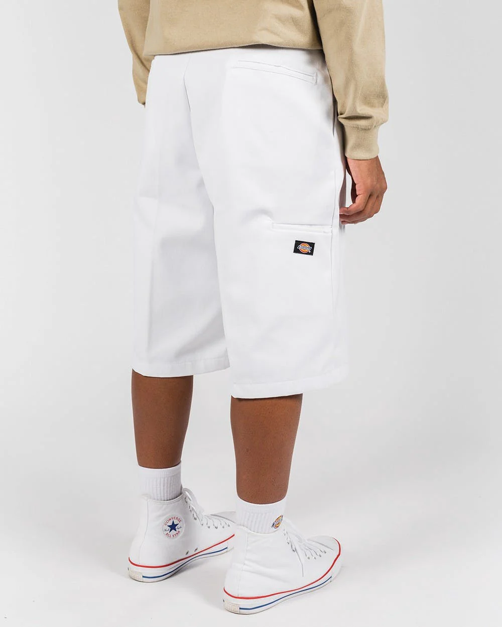 DICKIES - 42283 13 INCH LOOSE FIT MULTI POCKET WORK SHORT - WHITE - Image 4