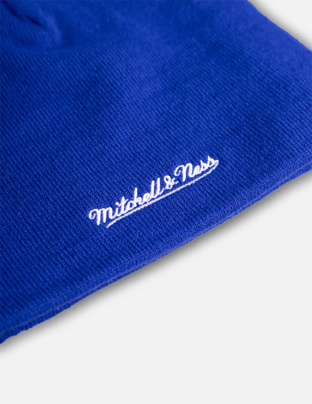 Mitchell and Ness - New York Knicks Outer Limits Skull Beanie - Image 4