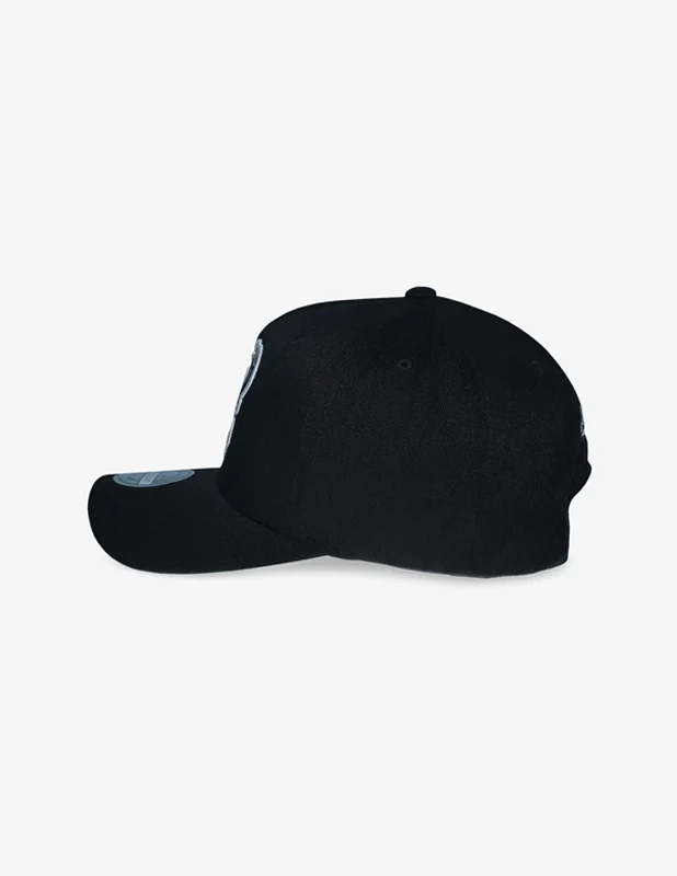 MITCHELL & NESS 110 Flex Fit Snapback Milwaukee Bucks Black&White - Image 3