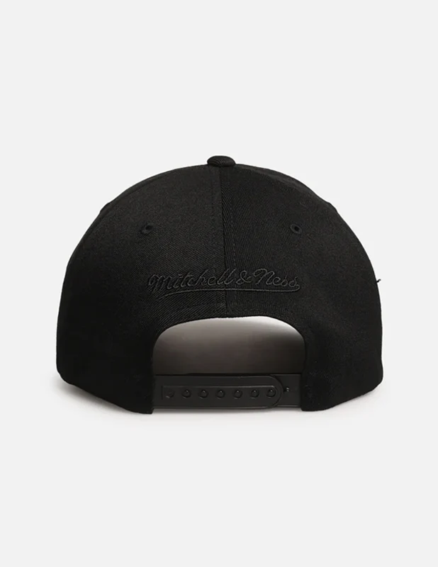 MITCHELL & NESS 110 Flexfit Snapback Weald 5Panel Raiders - Black - Image 5