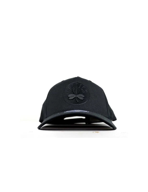 MITCHELL & NESS Snapback FlexiFit 110 Celtics Black on Black