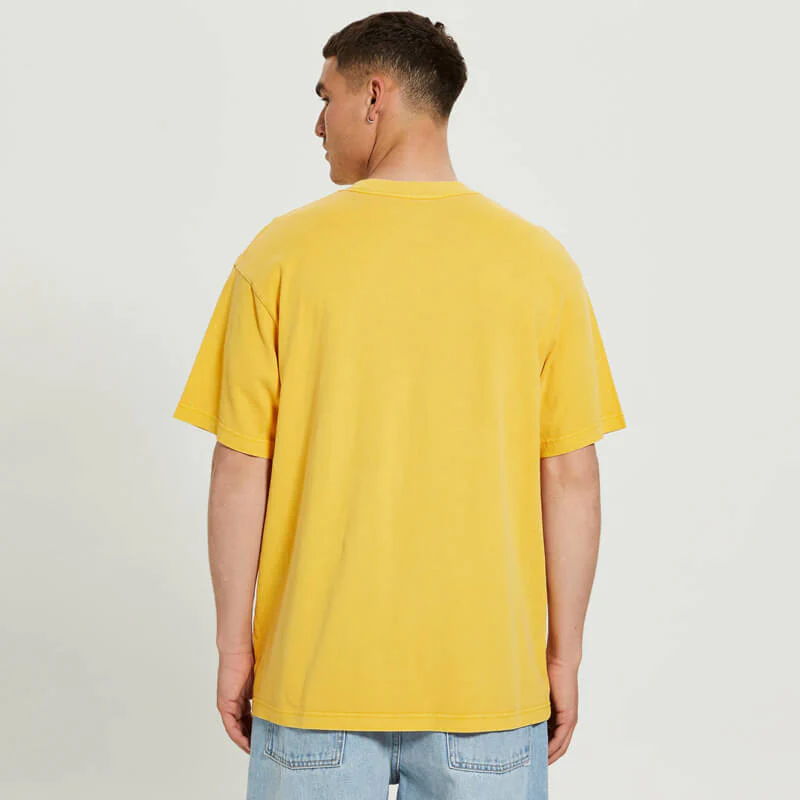 MITCHELL & NESS - Vintage Keyline Logo Tee Lakers Faded Yellow - Image 3