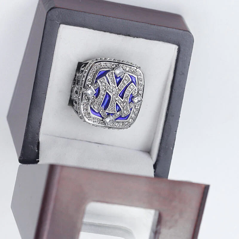 Rewahard - 2009 New York Yankees World Series Champions Players Ring - Image 2