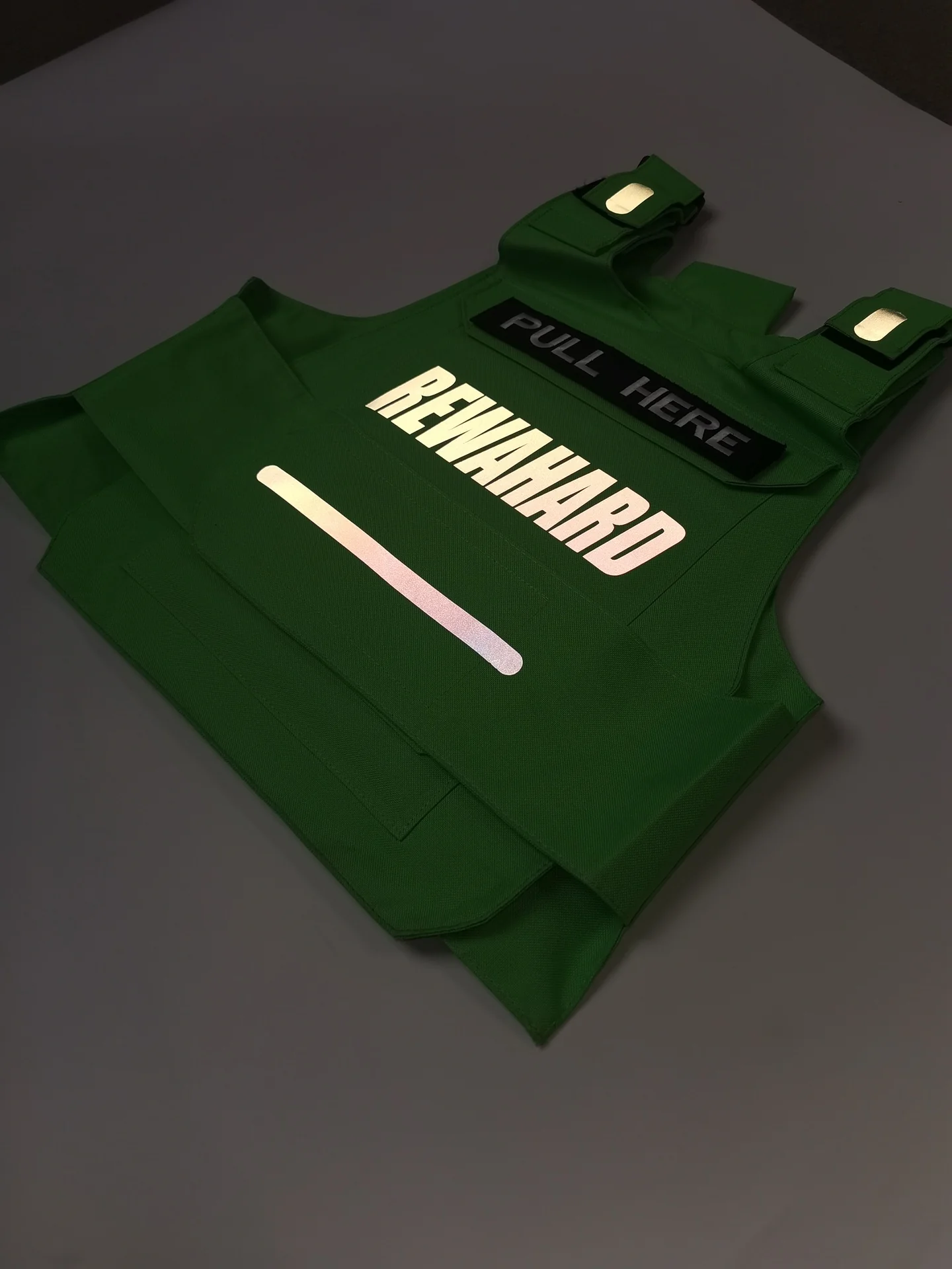 Rewahard Plate Carrier Vest - Fluorescent Green - Image 4