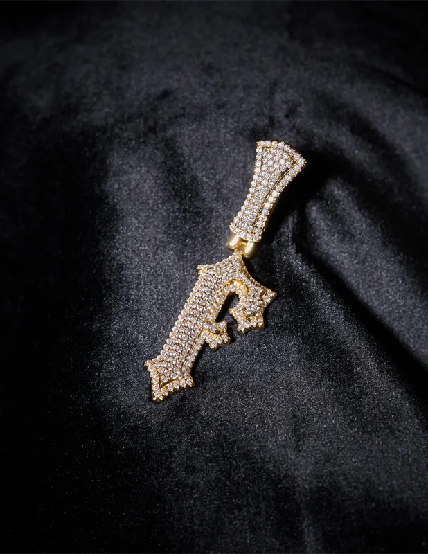 RWAHARD - Iced Letters Pendents A-Z GOLD - Image 9